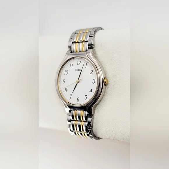 Vintage Seiko Quartz Two-Tone Dress Watch 7N01-6G90 Japan 34mm White Dial Unisex - Picture 3 of 9